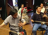 《高胡表演》