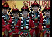 内蒙古自治区阿拉善盟阿拉善右旗巴丹吉林镇团结社区拜年