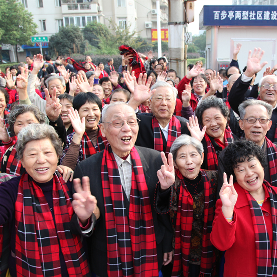 最美全家福·幸福一家亲_副本.jpg